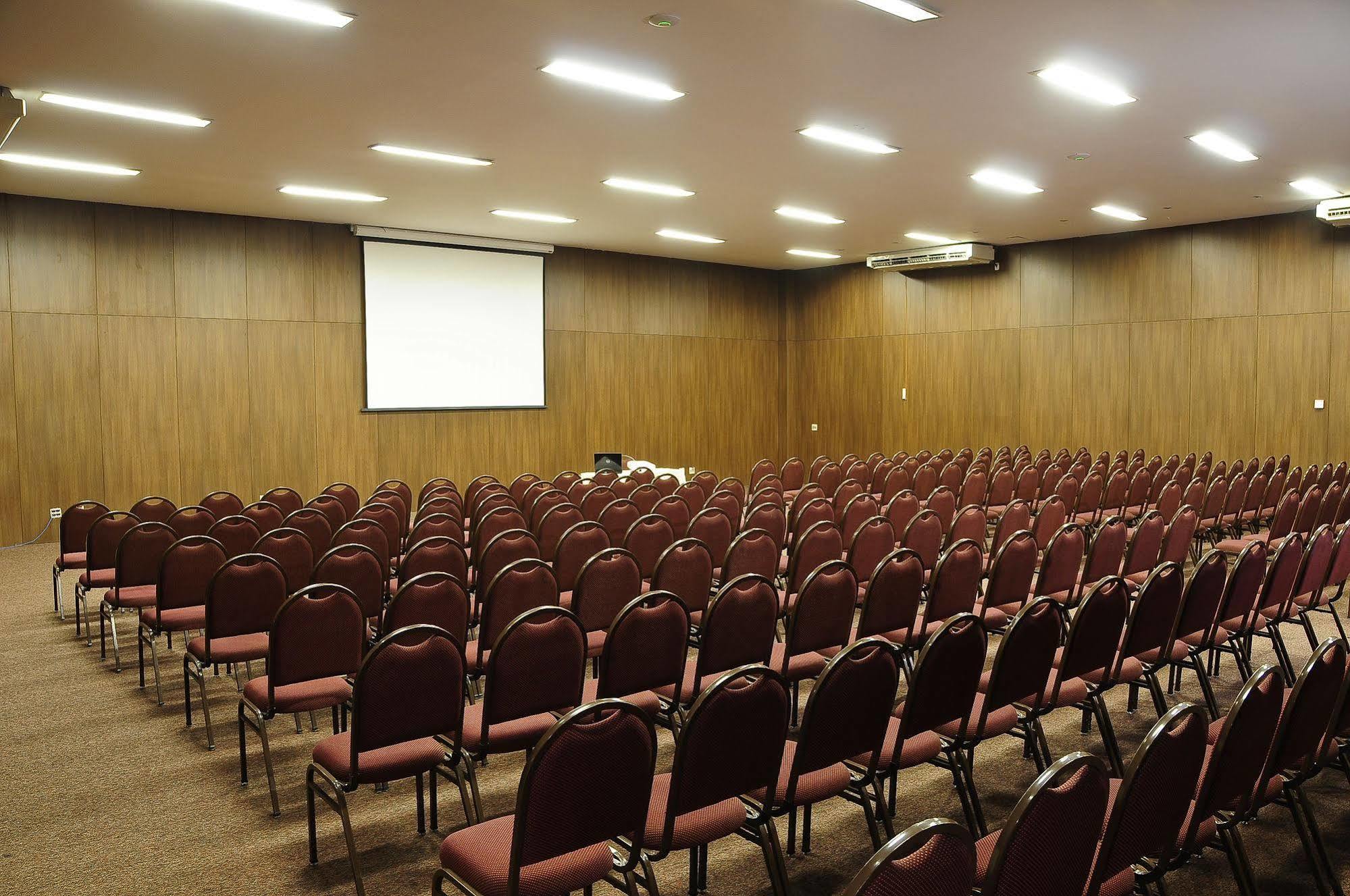 Bristol Merit Hotel Μπέλο Οριζόντε Εξωτερικό φωτογραφία